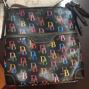dooney bourke shoulder purse